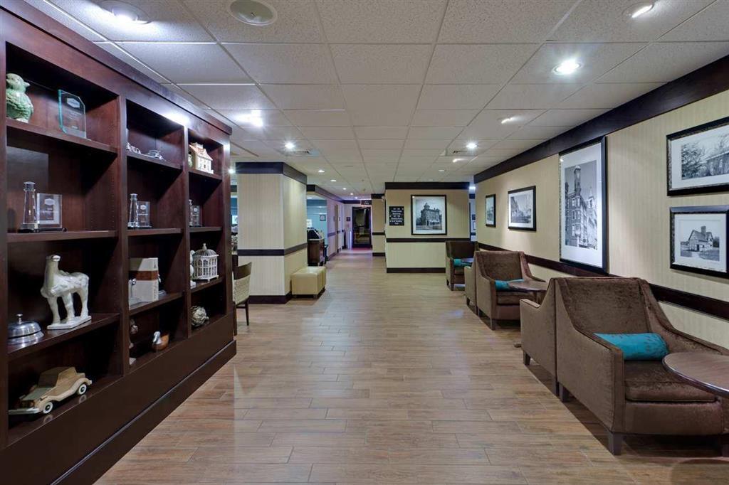 Hampton Inn Staunton İç mekan fotoğraf