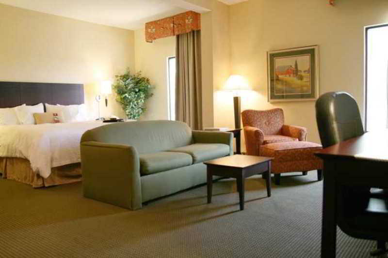 Hampton Inn Staunton Oda fotoğraf